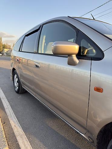 для хонды: Honda Stream: 2001 г., 1.7 л, Автомат, Бензин, Минивэн — 9