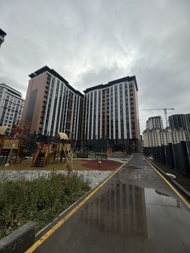 арендовать дом: 2 комнаты, 81 м², Элитка, 8 этаж, ПСО (под самоотделку)