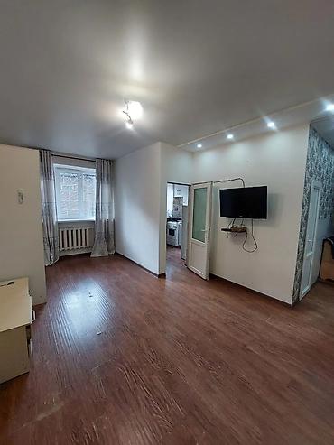 Продажа квартир: 1 комната, 30 м², Хрущевка, 1 этаж, Свежий ремонт — 2