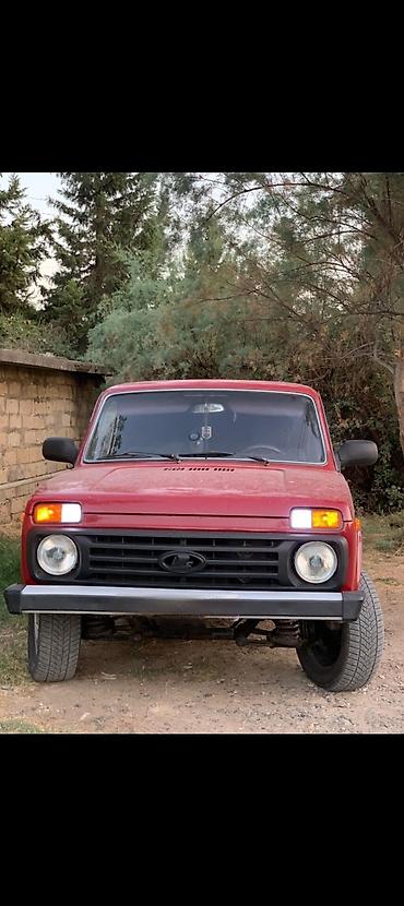 niva tekeri satilir: VAZ (LADA) 4x4 Niva: 1.7 l | 1990 il Ofrouder/SUV — 5