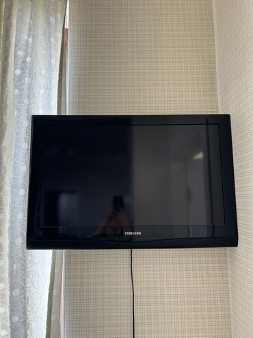 мониторы amd freesync: Телевизор Samsung с плоским экраном черного цвета, предназначенный для