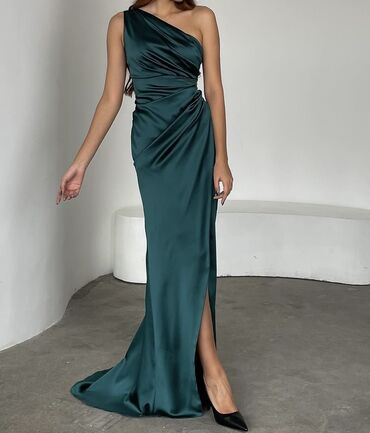 дордой платье: Вечернее платье, Длинная модель, Шелк, Без рукавов, Шлейф, M (EU 38)