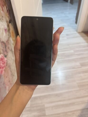 bir kartla telefon almaq: Xiaomi Redmi 13C, rəng - Boz, 
 İki sim kartlı