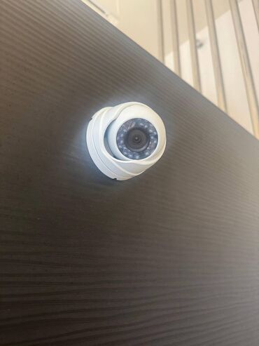 Sifarişlə ofis kresloları: Yuxarıda göstərilən bütün mebellərin ümumi qiyməti 1800 AZN təşkil — 15