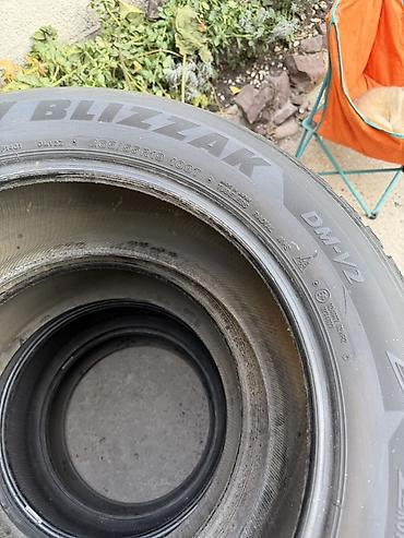 Шины и диски: Зимние шины Bridgestone Blizzak, комплект из 4 шт. - Размер: 265/55 — 5