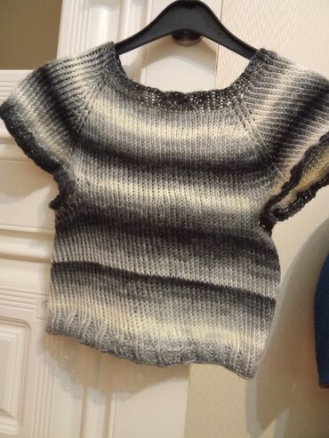 ketan koynekler: El ile toxunmuş sweater, jilet. istediyiniz ölçü ve rengde toxuya