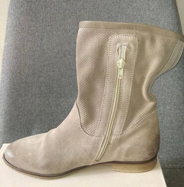 Ostala ženska obuća: Letnje italijanske kožne čizme kao nove 37 Italijanske čizme — 5