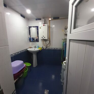 Otaqların uzunmüddətli kirayəsi: 3 otaq 2 yataq otaqı 1 zal Zabrat yeni sahe 118 A nömreli aftabusa 25 — 9