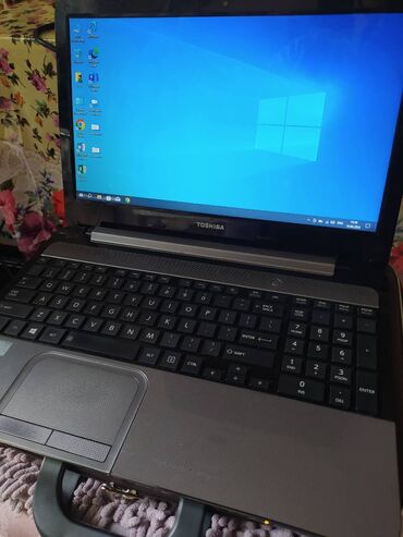 sahibinden toshiba laptop: Toshiba l955.Core i5- ram 6gb-vga 1792mb. Processor core i5-3317u
