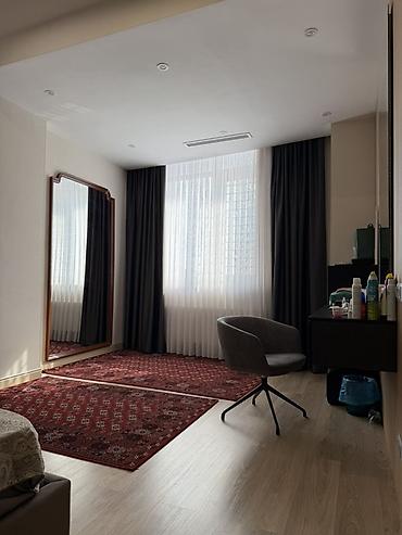 Продажа квартир: 4 комнаты, 185 м², 12 этаж — 11