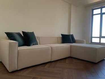 Швеи: Срочно требуется швея по мягкой мебели,с опытом работы, ответственный — 8