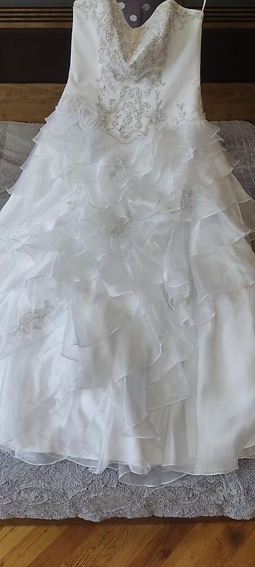 Toy paltarları və aksesuarları: Gəlinlik satılır. Los Angeles-dən 600$-a alınıb(Firma Melody Bridal — 7