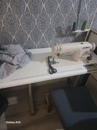 satmaq: Tikiş maşını hec prablemi yoxdu istəyirsix gəlib baxa bilərsiz təcili