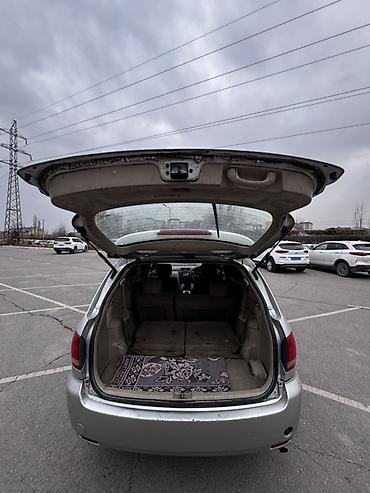 Toyota: Toyota Ipsum: 2002 г., 2.4 л, Автомат, Бензин, Минивэн — 9