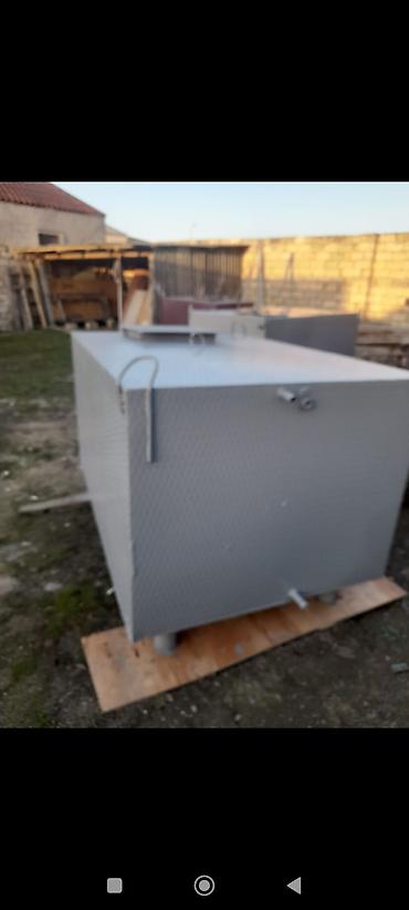 Baklar və çənlər: Bak, Metal, Ödənişli çatdırılma — 6