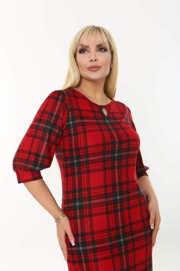 Haljine: Haljine za punije dame 
Cena 2999 din
Veličine XL, 2XL, 3XL, 4XL — 17