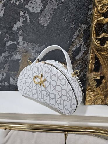 Torbe: Torba za rame, Materijal: Platno, Veštačka koža, Lakovana koža na lalafo.rs — 7 Torbe: Torba za rame, Materijal: Platno, Veštačka koža, Lakovana koža — 7