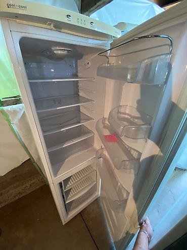mini fridge: Холодильник Samsung Cool’n Cool, двухкамерный (нижняя морозильная — 2