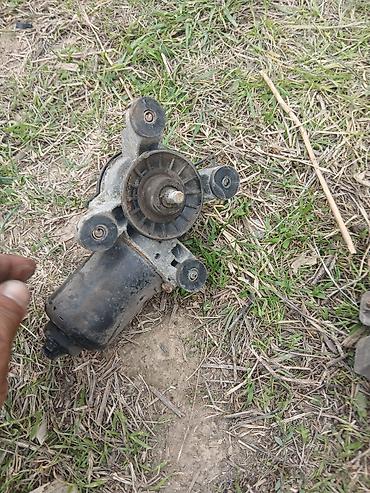 mini cupper: Mazda Demio: 1999 г., 1.3 л, Механика, Бензин, Хэтчбэк — 7