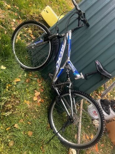 шипованные шины б у: Продам велосипед, состояние хорошее, только подкачать колеса. В