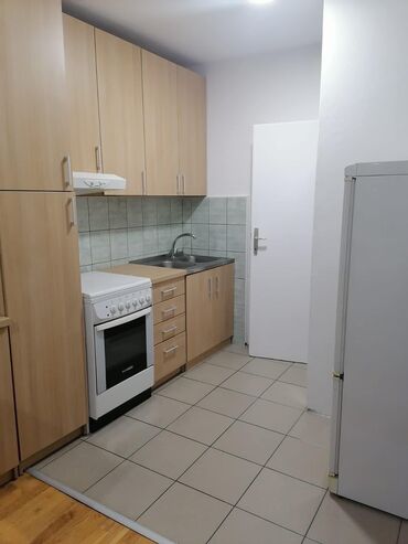 Dugoročni najam stanova: 2 sobe — 1