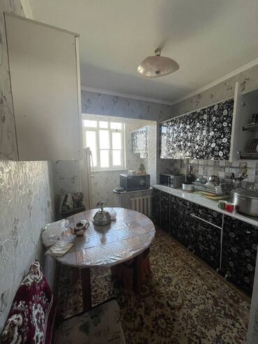 Продажа квартир: 3 комнаты, 70 м², 106 серия, 9 этаж, Евроремонт