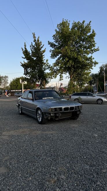 mitsubishi салон: BMW 5 series: 1995 г., 2.5 л, Механика, Бензин, Седан