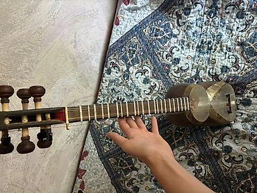 tar kaman qaval: Tar – milli simli musiqi aləti - Korpus: iki hissəli armud formalı — 3