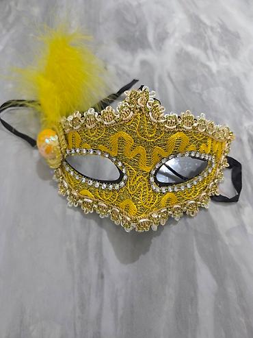 Маски, очки: Карнавальные полумаски в стиле венецианского маскарада. - Варианты — 13