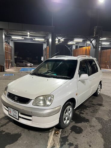 Toyota: Toyota Raum: 2002 г., 1.5 л, Автомат, Бензин, Универсал