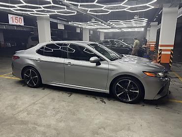 Toyota: Toyota Camry: 2020 г., 2.5 л, Автомат, Бензин, Седан — 1