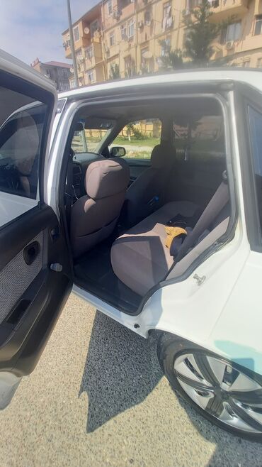 Daewoo: Daewoo Nexia: 1.5 l | 2010 il Sedan -da lalafo.az — 14 Daewoo: Daewoo Nexia: 1.5 l | 2010 il Sedan — 14