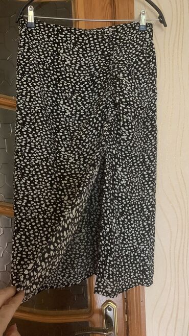 Kokteyl donlar: Don Sister,M-L ölcü, az geyinilib, serbest bicim, uzunluq 90sm,Zara — 12