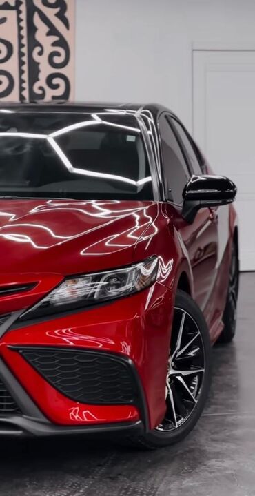 Toyota: Toyota Camry: 2021 г., 2.5 л, Автомат, Бензин, Седан