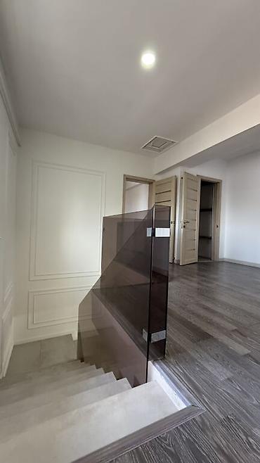 Продажа коттеджей и домов: 🔥 Продаётся трёх-этажный дом с готовым бизнесом! 🔥 (Два полностью — 14