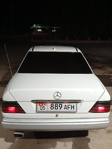 мерседес сапог грузопассажирский: Mercedes-Benz W124: 1993 г., 2.2 л, Механика, Бензин, Седан — 2