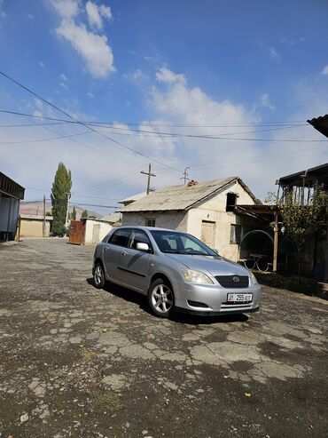 форт матор: Toyota Corolla: 2004 г., 1.4 л, Механика, Бензин, Хэтчбэк