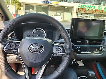 lync co: Toyota Corolla: 2020 г., 1.8 л, Вариатор, Гибрид, Седан — 5
