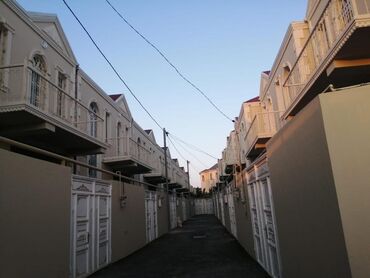 ev saytlari: 3 otaqlı, 100 kv. m, Kredit yoxdur, Yeni təmirli