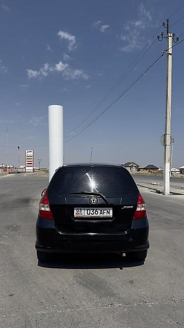 jak авто: Honda Jazz: 2007 г., 1.4 л, Механика, Бензин, Хэтчбэк — 3