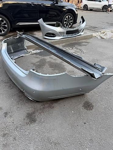 Кузовные детали: Обвес для Mercedes-Benz W212 (рестайлинг). Цвет: серебристый. В — 7