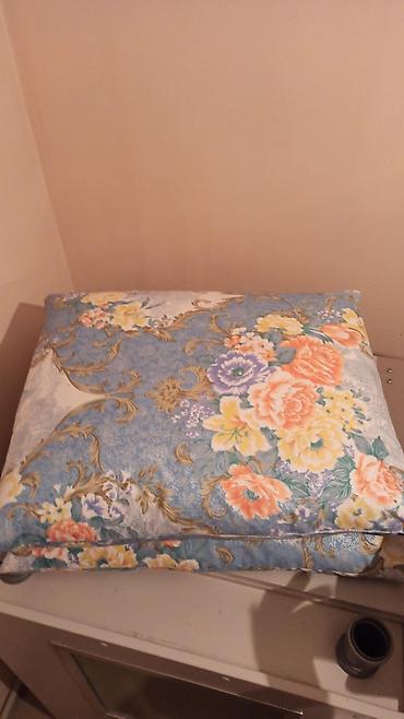 Химчистка мебели: Химчистка мебели, | Подушки, одеяла — 12