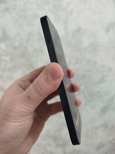 Apple iPhone: IPhone 13, 128 GB, Qara, Face ID — 6