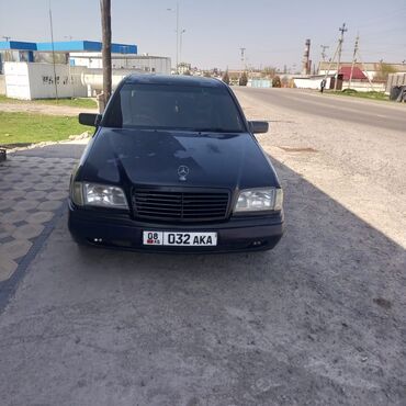 авто рага: Mercedes-Benz C‑класс (W202), седан, темно-синий.влажение только