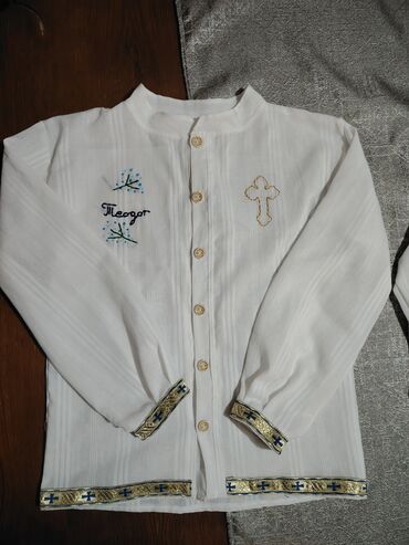 Kompleti: Ručno izrađeni kompleti za krštenje od bele pamučne tkanine (tanak — 4