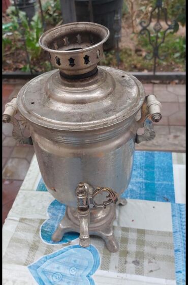 буржуйка при советской власти: Klassik metal samovar - Material: qalın metal/korpus, dekorativ