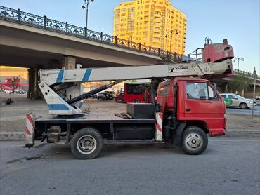 duru yağlar: Yağ sistemidi yuxardanda aşağıdanda