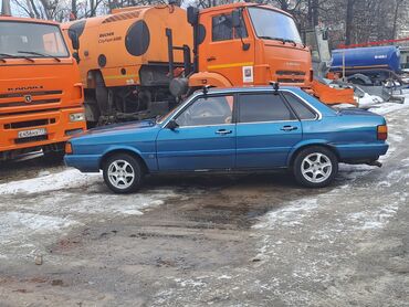 Audi: Audi 80: 1985 г., 1.8 л, Механика, Бензин, Седан