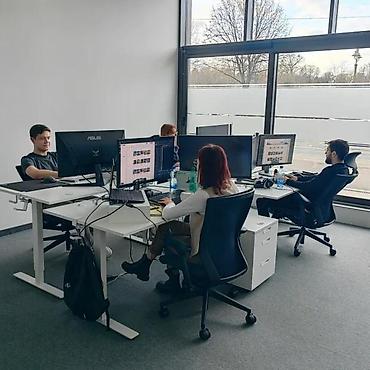 Biznis usluge: Plaćena stručna praksa (3 meseca) - QA. O kompaniji: ® je najpoznatija — 10