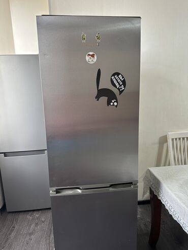 маленький холодильник: Холодильник Snaige, Б/у, Side-By-Side (двухдверный), No frost, 60 * 180 * 60